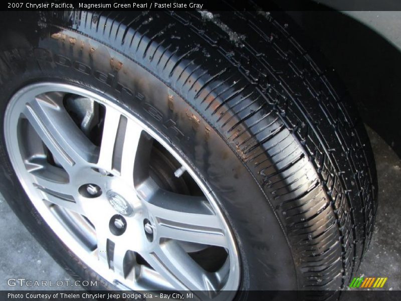 Magnesium Green Pearl / Pastel Slate Gray 2007 Chrysler Pacifica