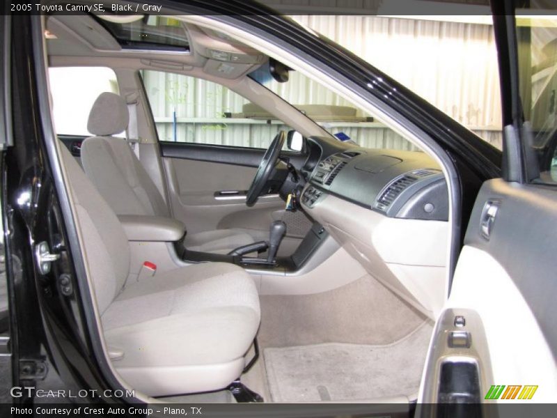 Black / Gray 2005 Toyota Camry SE