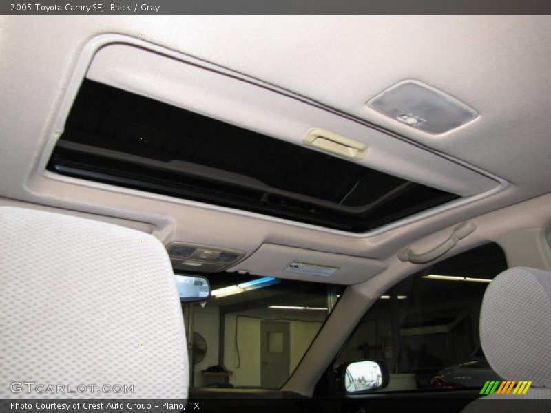 Black / Gray 2005 Toyota Camry SE