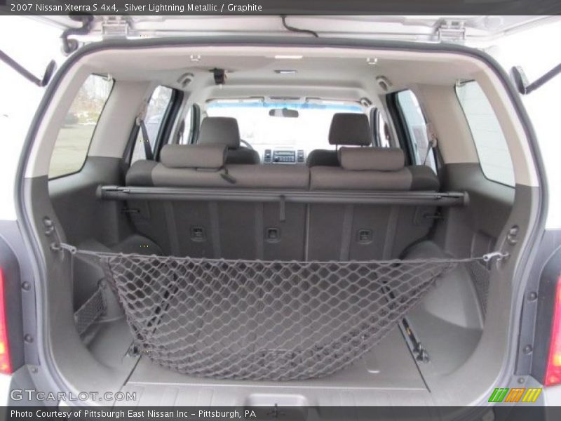Silver Lightning Metallic / Graphite 2007 Nissan Xterra S 4x4