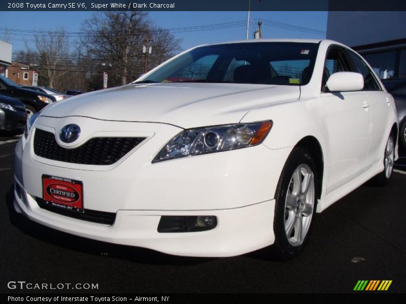 Super White / Dark Charcoal 2008 Toyota Camry SE V6