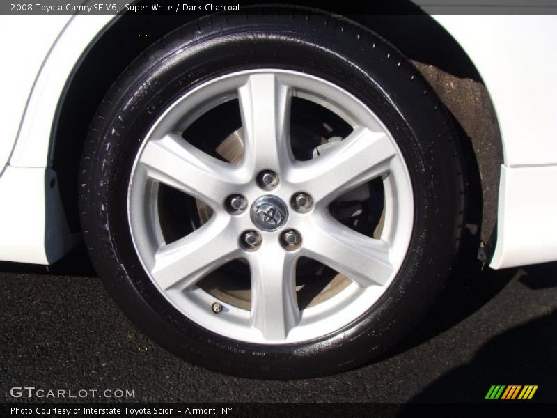 Super White / Dark Charcoal 2008 Toyota Camry SE V6