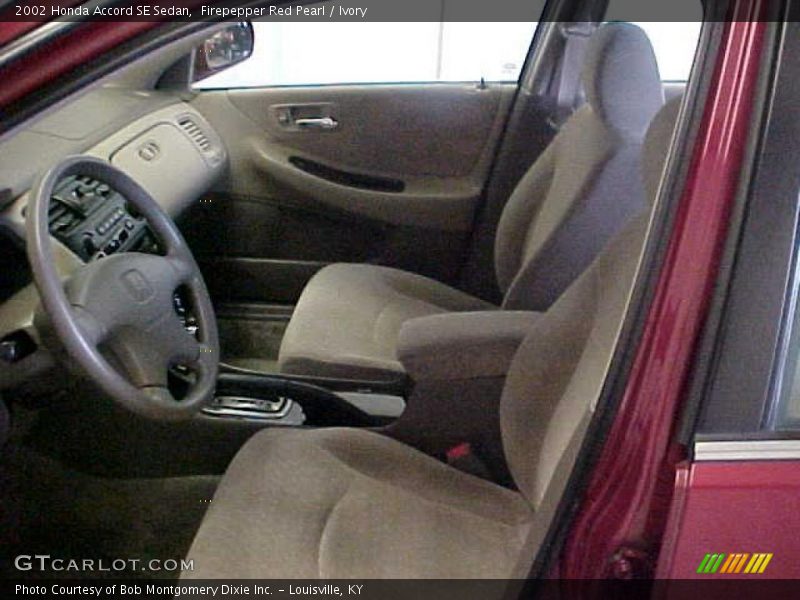 Firepepper Red Pearl / Ivory 2002 Honda Accord SE Sedan