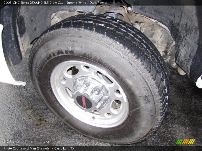 Summit White / Dark Pewter 2005 GMC Sierra 2500HD SLE Crew Cab