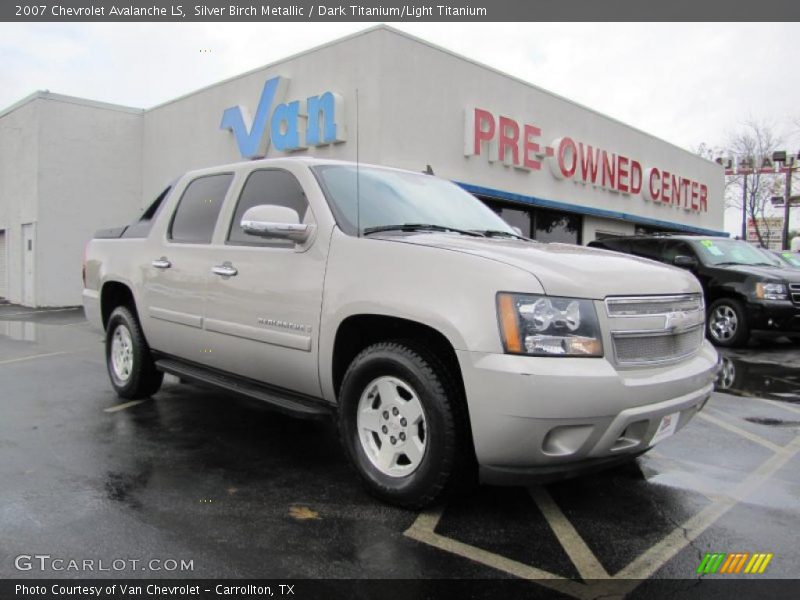 Silver Birch Metallic / Dark Titanium/Light Titanium 2007 Chevrolet Avalanche LS