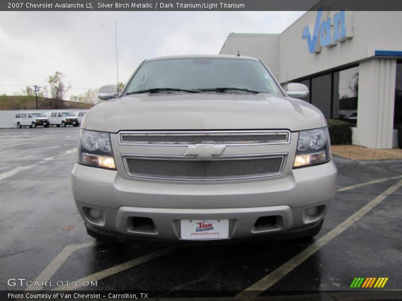 Silver Birch Metallic / Dark Titanium/Light Titanium 2007 Chevrolet Avalanche LS