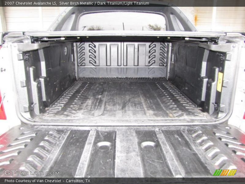 Silver Birch Metallic / Dark Titanium/Light Titanium 2007 Chevrolet Avalanche LS