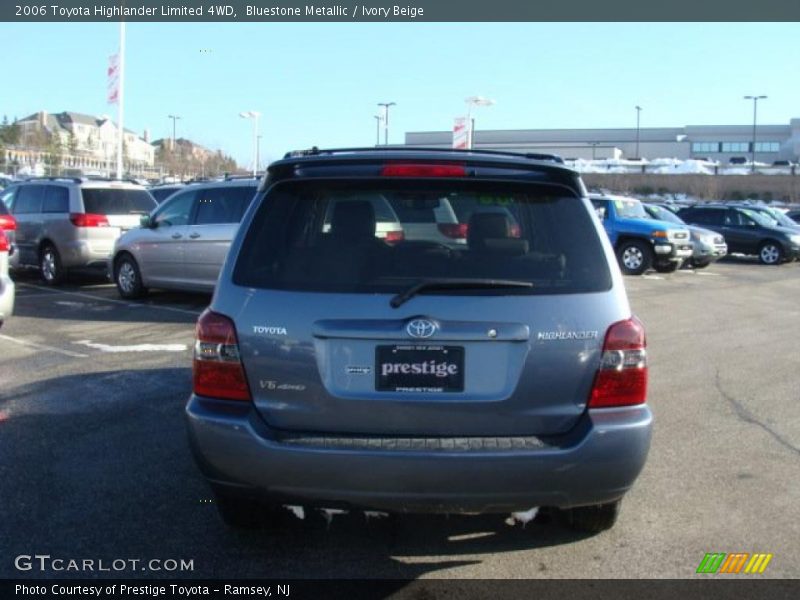 Bluestone Metallic / Ivory Beige 2006 Toyota Highlander Limited 4WD