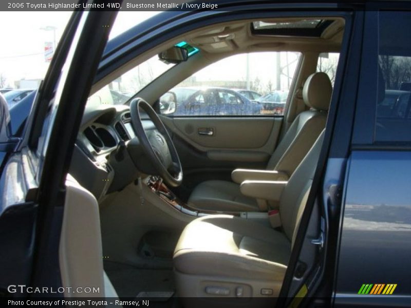 Bluestone Metallic / Ivory Beige 2006 Toyota Highlander Limited 4WD