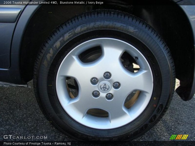 Bluestone Metallic / Ivory Beige 2006 Toyota Highlander Limited 4WD