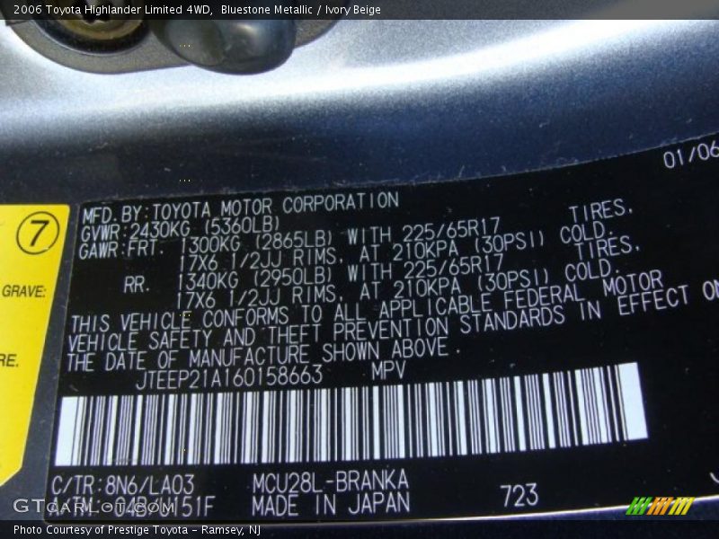 Bluestone Metallic / Ivory Beige 2006 Toyota Highlander Limited 4WD