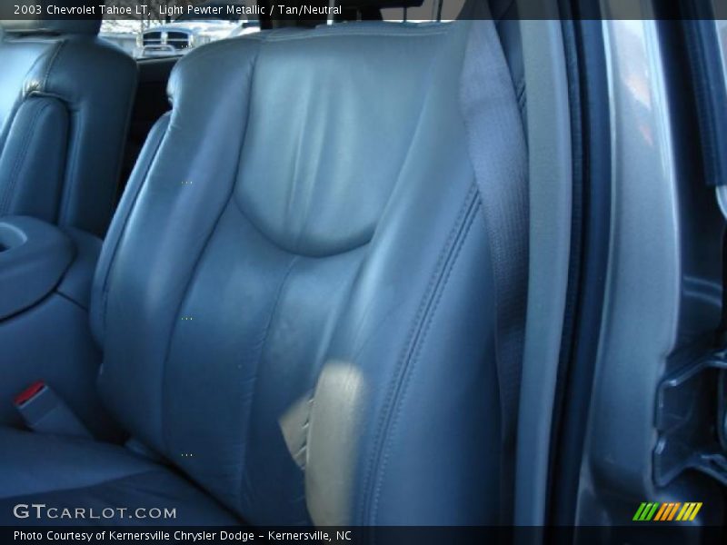 Light Pewter Metallic / Tan/Neutral 2003 Chevrolet Tahoe LT