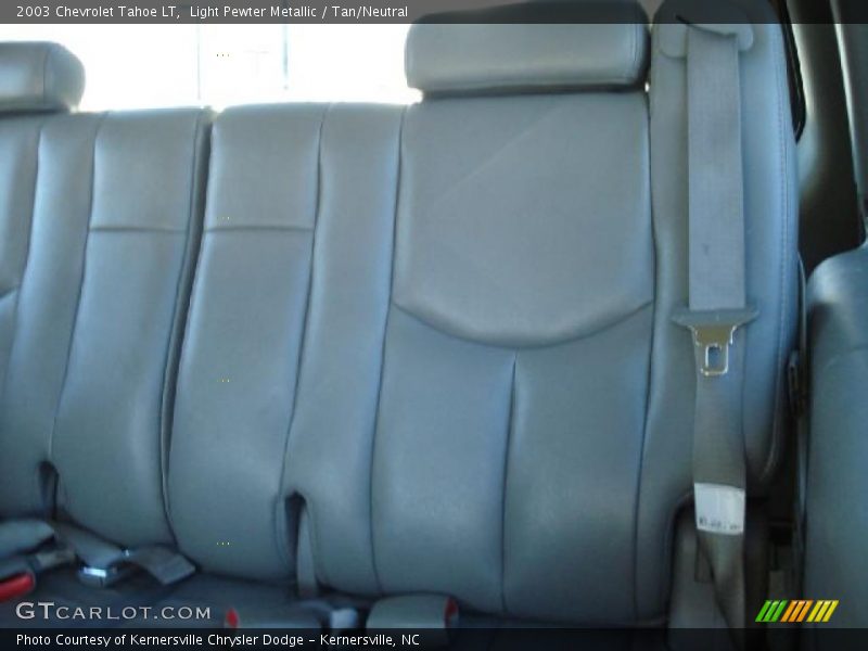 Light Pewter Metallic / Tan/Neutral 2003 Chevrolet Tahoe LT