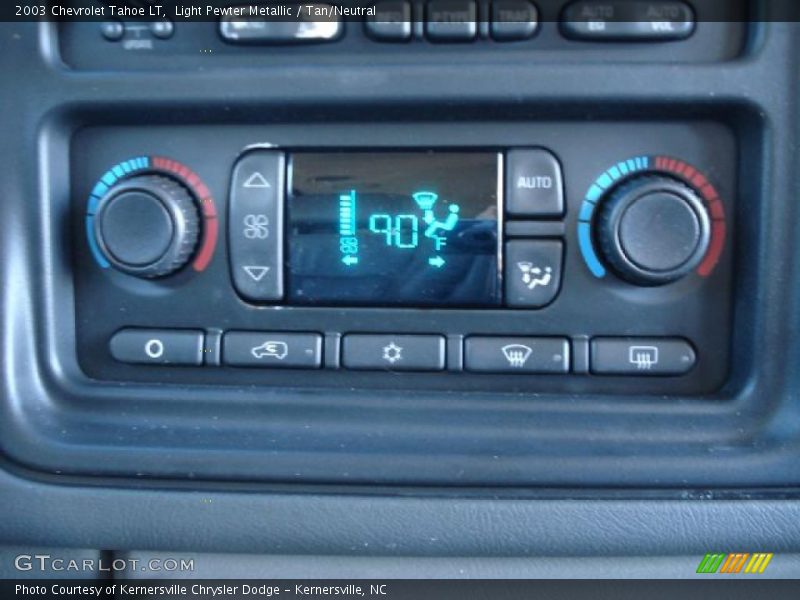 Light Pewter Metallic / Tan/Neutral 2003 Chevrolet Tahoe LT