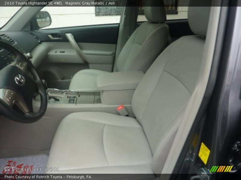Magnetic Gray Metallic / Ash 2010 Toyota Highlander SE 4WD