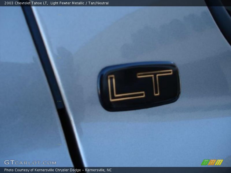 Light Pewter Metallic / Tan/Neutral 2003 Chevrolet Tahoe LT