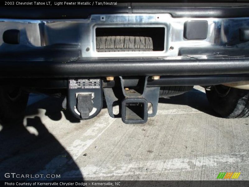 Light Pewter Metallic / Tan/Neutral 2003 Chevrolet Tahoe LT