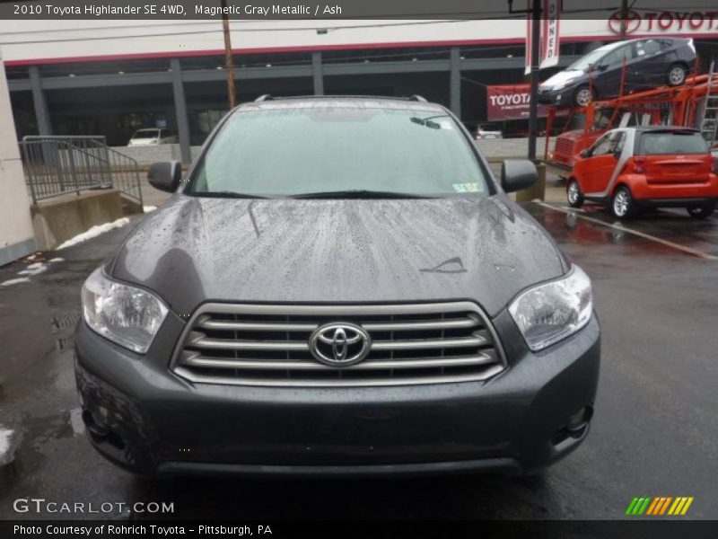 Magnetic Gray Metallic / Ash 2010 Toyota Highlander SE 4WD