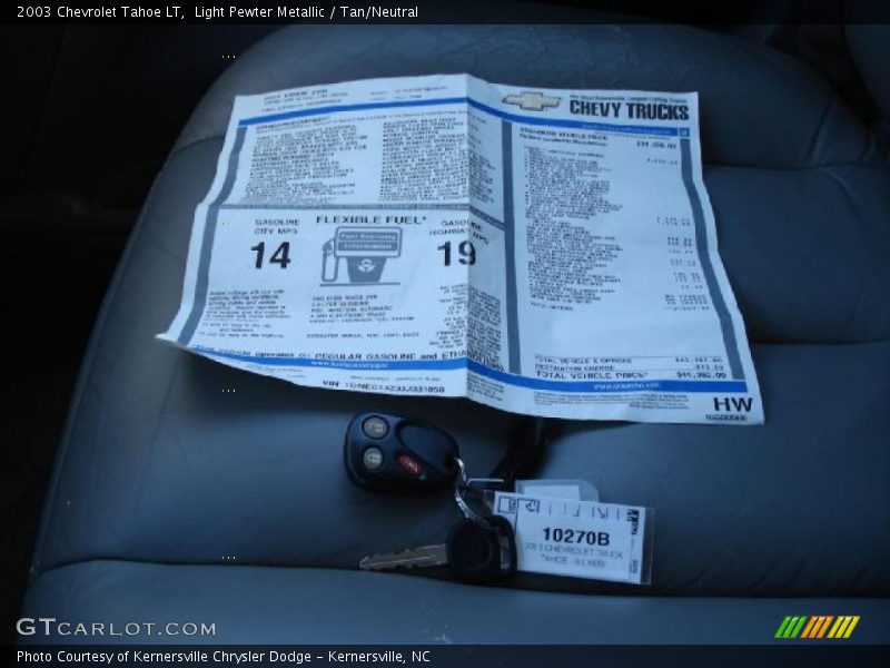 Light Pewter Metallic / Tan/Neutral 2003 Chevrolet Tahoe LT