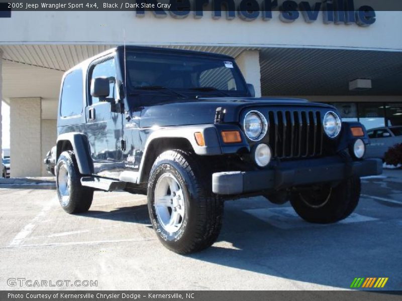 Black / Dark Slate Gray 2005 Jeep Wrangler Sport 4x4