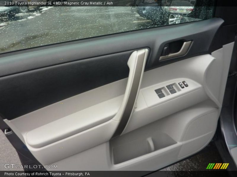 Magnetic Gray Metallic / Ash 2010 Toyota Highlander SE 4WD