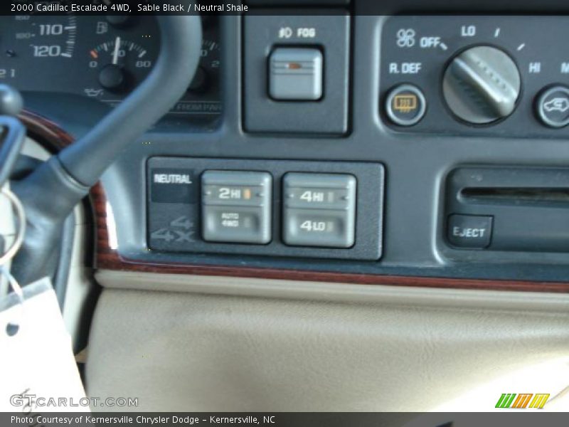 Sable Black / Neutral Shale 2000 Cadillac Escalade 4WD