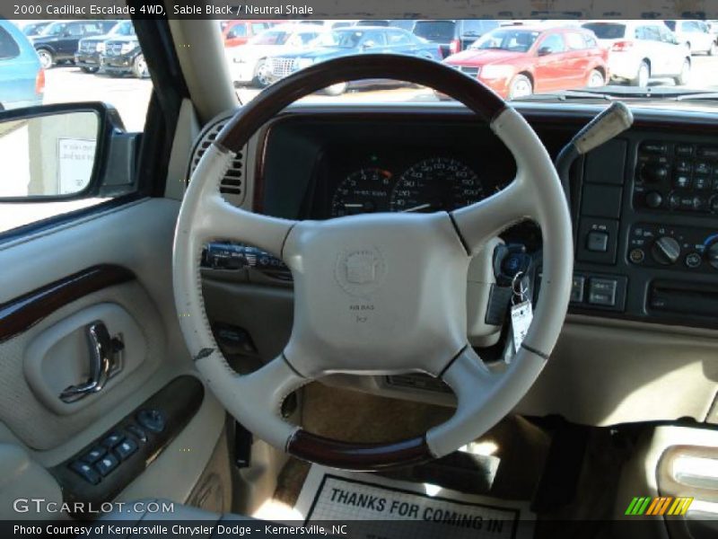 Sable Black / Neutral Shale 2000 Cadillac Escalade 4WD