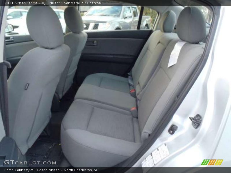 Brilliant Silver Metallic / Charcoal 2011 Nissan Sentra 2.0