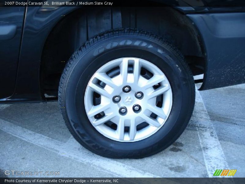 Brilliant Black / Medium Slate Gray 2007 Dodge Caravan SE