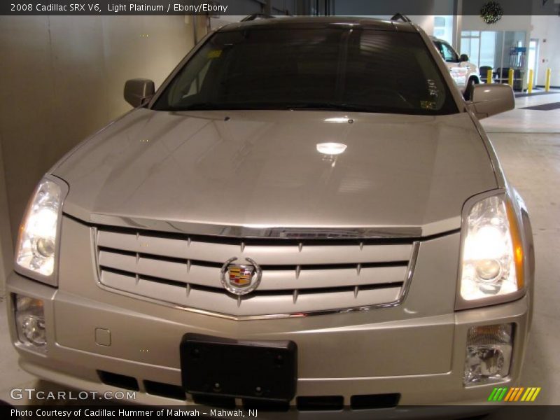 Light Platinum / Ebony/Ebony 2008 Cadillac SRX V6