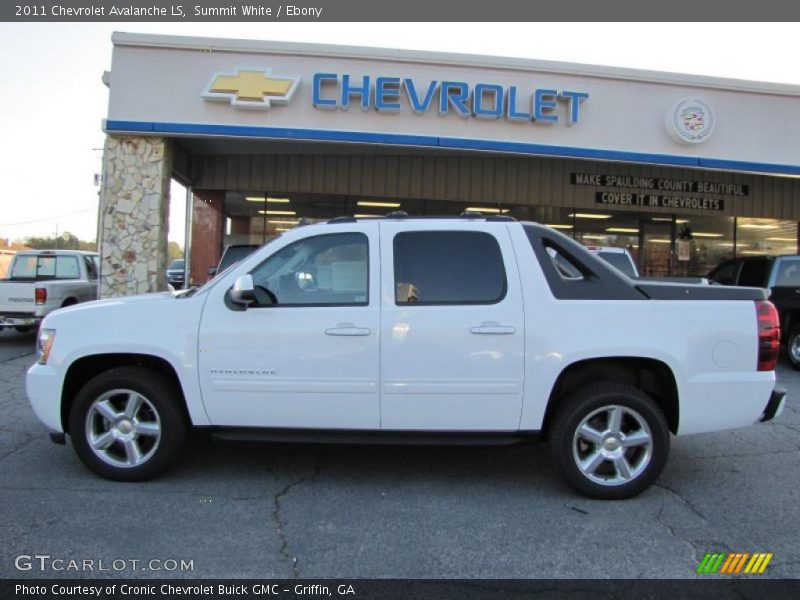 Summit White / Ebony 2011 Chevrolet Avalanche LS