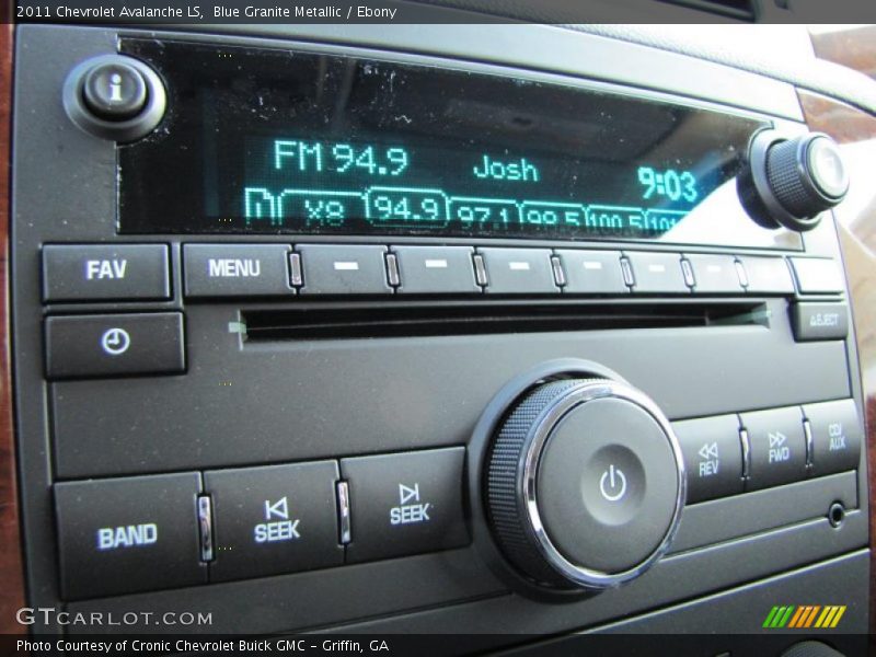 Controls of 2011 Avalanche LS
