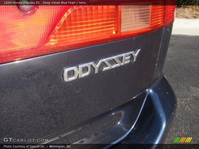 Deep Velvet Blue Pearl / Ivory 1999 Honda Odyssey EX