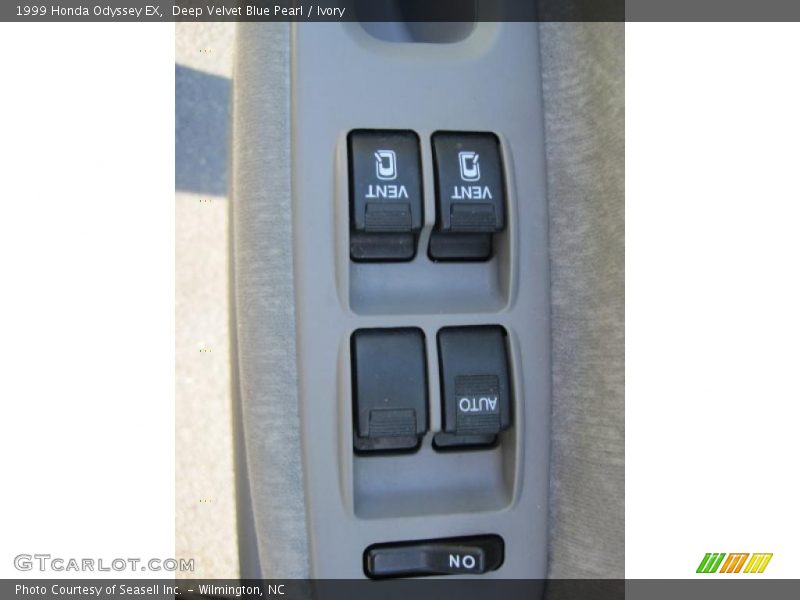 Deep Velvet Blue Pearl / Ivory 1999 Honda Odyssey EX