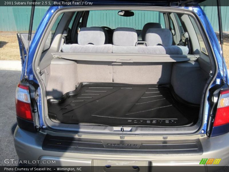  2001 Forester 2.5 S Trunk