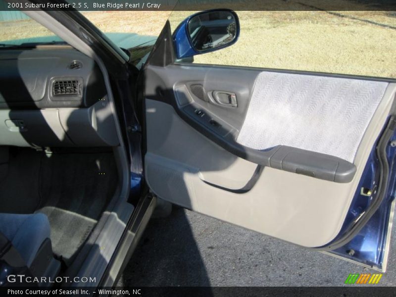 Blue Ridge Pearl / Gray 2001 Subaru Forester 2.5 S