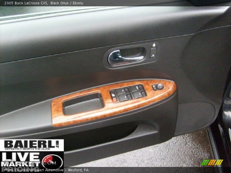 Black Onyx / Ebony 2005 Buick LaCrosse CXS