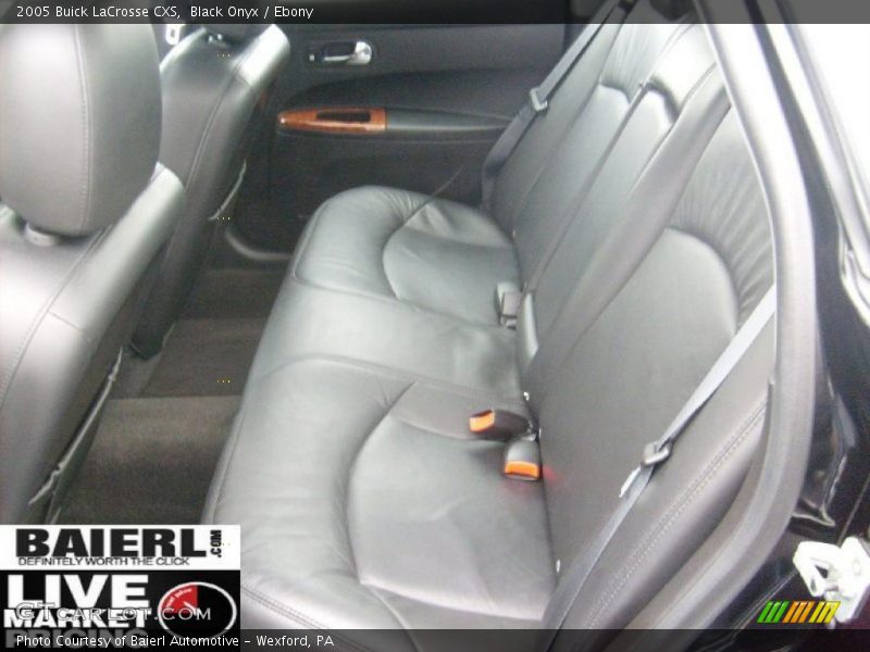 Black Onyx / Ebony 2005 Buick LaCrosse CXS