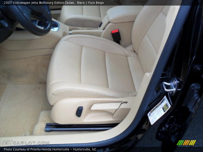 Black / Pure Beige 2007 Volkswagen Jetta Wolfsburg Edition Sedan