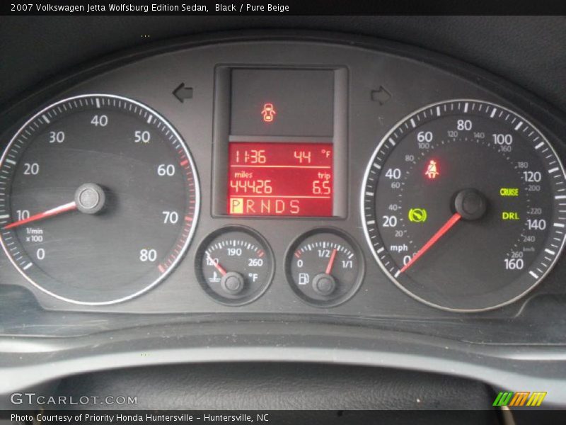 Black / Pure Beige 2007 Volkswagen Jetta Wolfsburg Edition Sedan