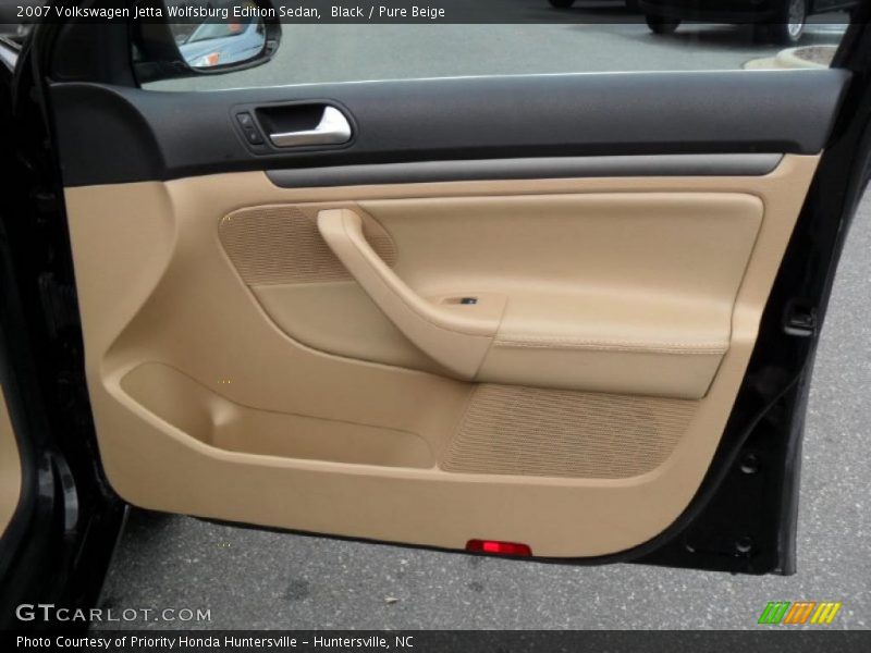 Black / Pure Beige 2007 Volkswagen Jetta Wolfsburg Edition Sedan