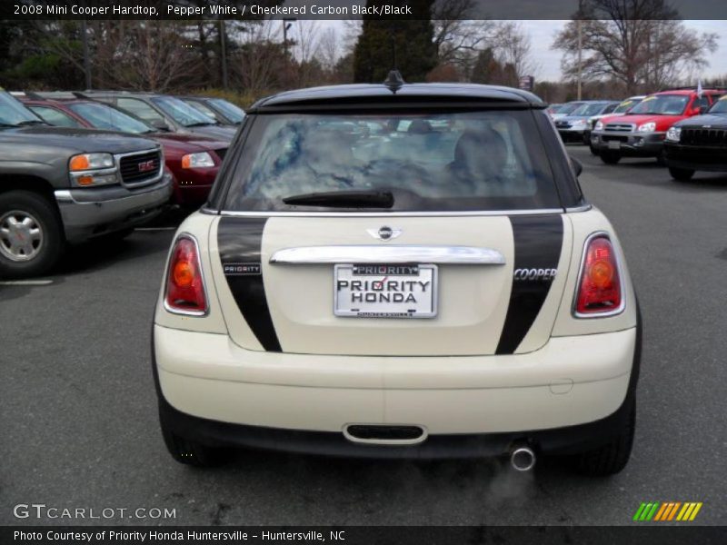 Pepper White / Checkered Carbon Black/Black 2008 Mini Cooper Hardtop