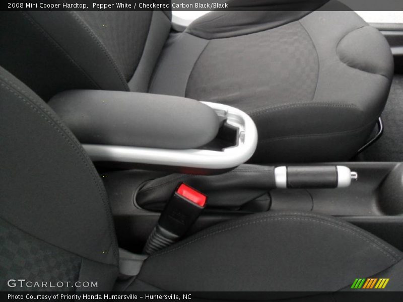 Pepper White / Checkered Carbon Black/Black 2008 Mini Cooper Hardtop