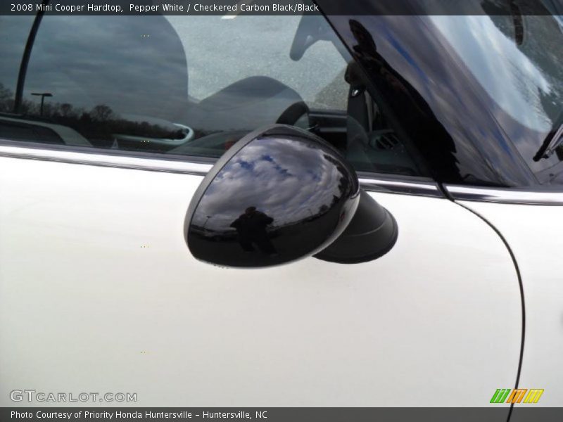 Pepper White / Checkered Carbon Black/Black 2008 Mini Cooper Hardtop
