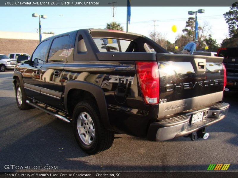 Black / Dark Charcoal 2003 Chevrolet Avalanche Z66