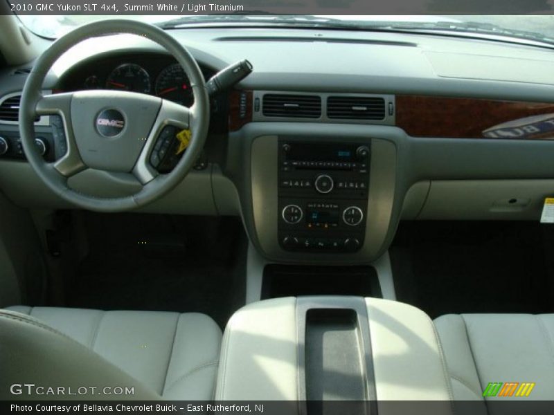 Summit White / Light Titanium 2010 GMC Yukon SLT 4x4