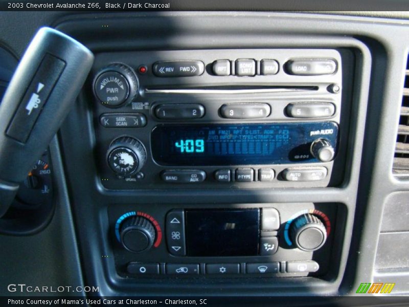 Black / Dark Charcoal 2003 Chevrolet Avalanche Z66