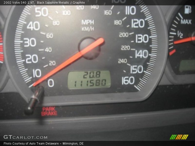 Black Sapphire Metallic / Graphite 2002 Volvo S40 1.9T