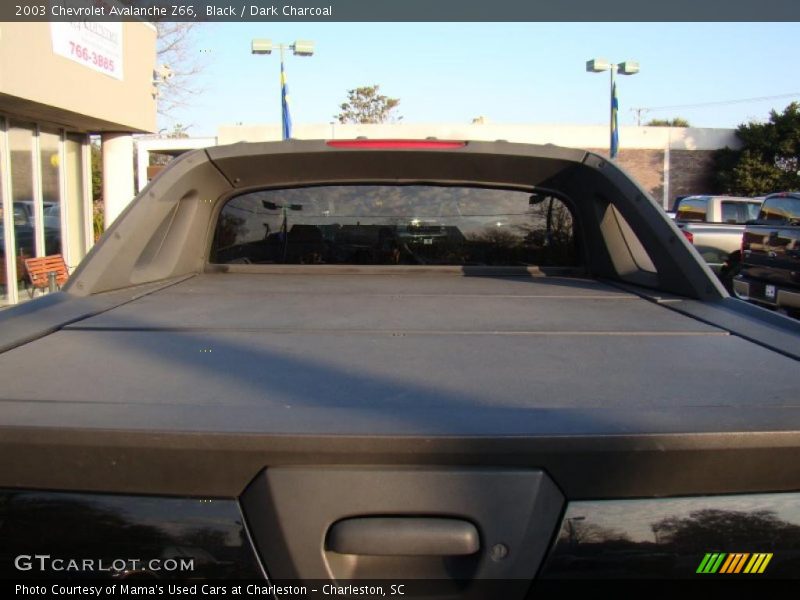 Black / Dark Charcoal 2003 Chevrolet Avalanche Z66