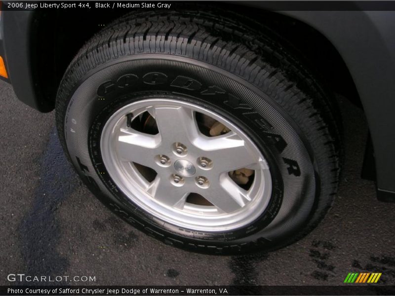 Black / Medium Slate Gray 2006 Jeep Liberty Sport 4x4